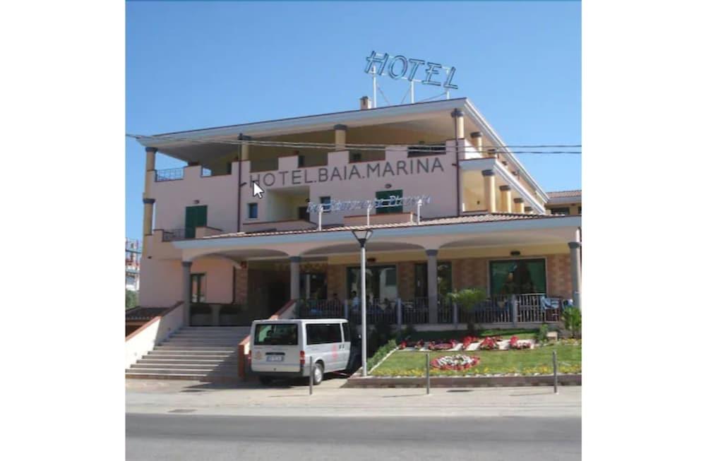 Hotel Baia Marina Orosei Buitenkant foto