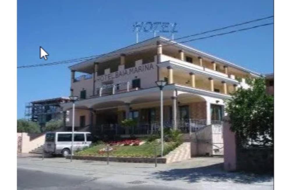 Hotel Baia Marina Orosei Buitenkant foto