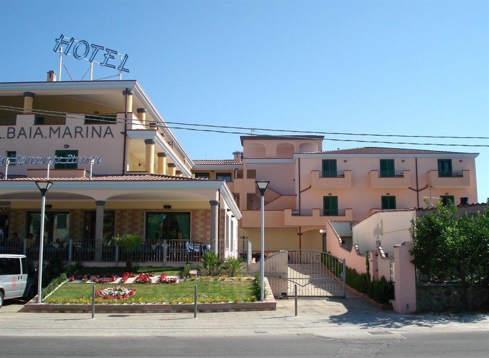 Hotel Baia Marina Orosei Buitenkant foto