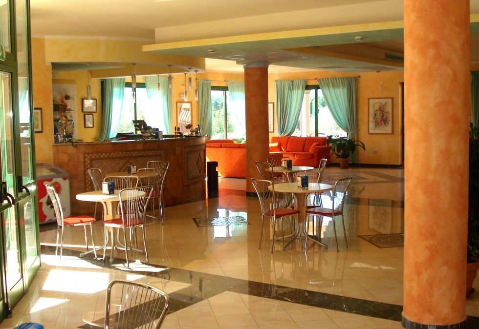 Hotel Baia Marina Orosei Buitenkant foto